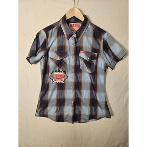 Dixxon Womens The Red Tag Size Medium Short Sleeved Peral Snap Size Medium K1008
